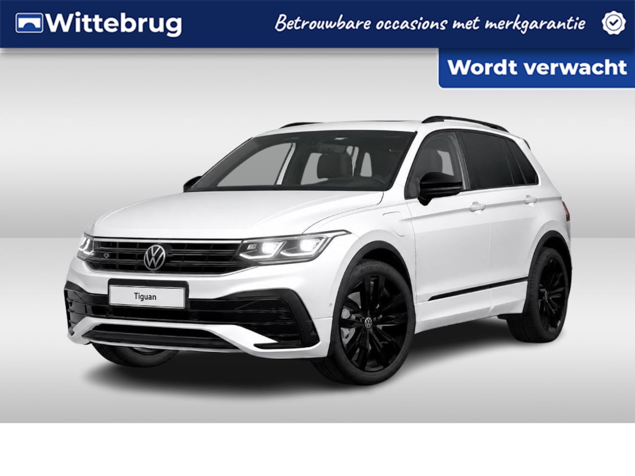 Volkswagen Tiguan - 1.4 TSI eHybrid 245PK R-Line Business+ / Fabrieksgarantie tm 7-2-2028 / Panoramadak / Blac - AutoWereld.nl
