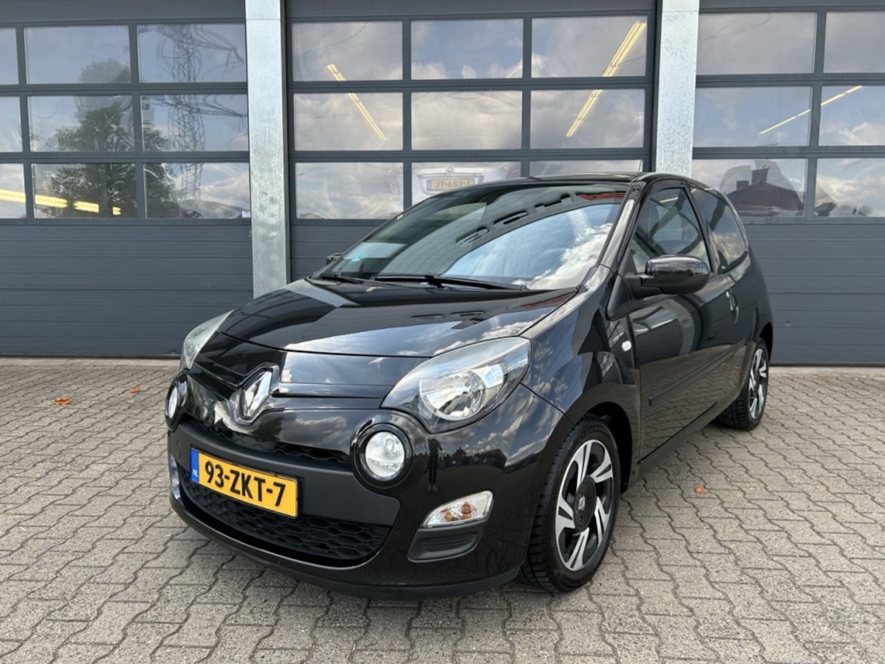 Renault Twingo - 1.2-16V Collection 1.2 16V 75pk Collection - AutoWereld.nl