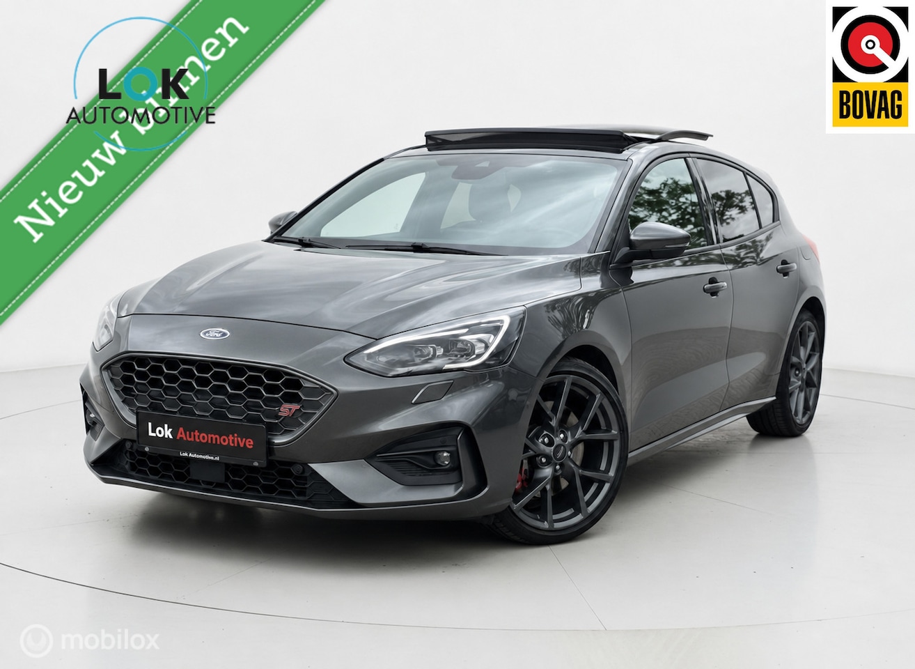Ford Focus - 2.3 EcoBoost ST-3 PANO|B&O|KEYLESS|CAMERA|280PK| - AutoWereld.nl