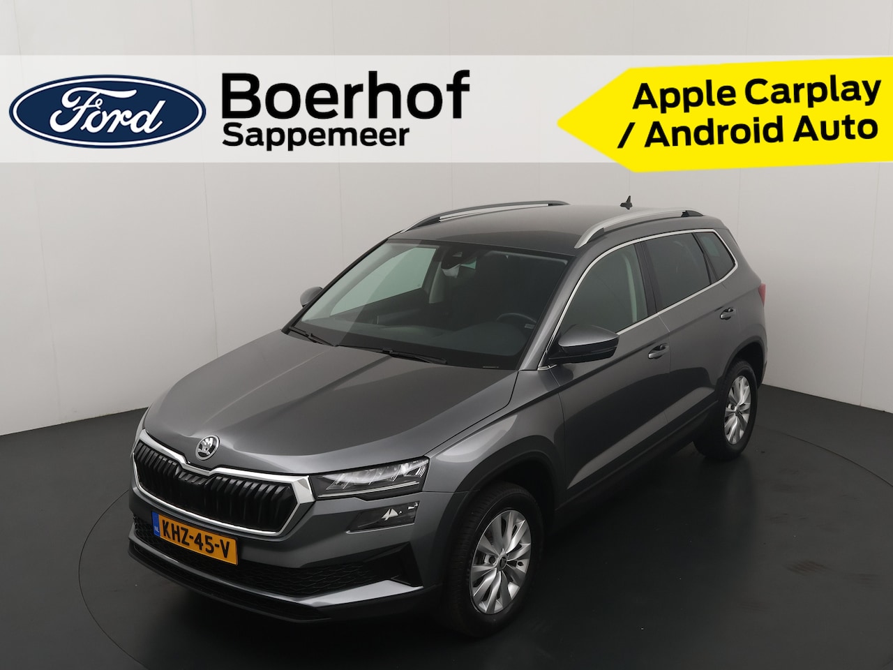 Skoda Karoq - 1.5 TSI ACT 150pk Business Edition | Cruise Control | Climate Control | Camera | Apple Car - AutoWereld.nl