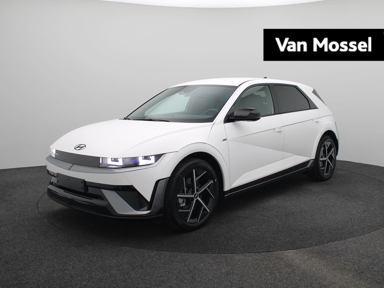 Hyundai IONIQ 5 - N Line Business 84 kWh | Warmtepomp | Apaptieve Cruise | Achteruitrijcamera | Stoel -en st - AutoWereld.nl