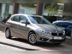 BMW 2-serie Active Tourer - 218i Essential Automaat Navi LED PDC Trekhaak
