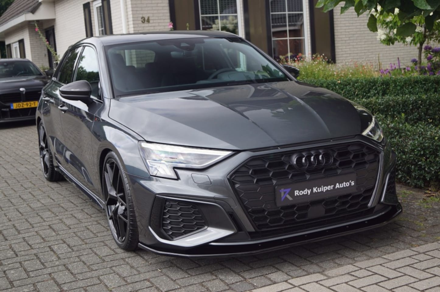 Audi A3 Sportback - Sportback 45 TFSIe (245pk) 3X S-line S3 Look/Carbon/LED/19 inch/Camera - AutoWereld.nl