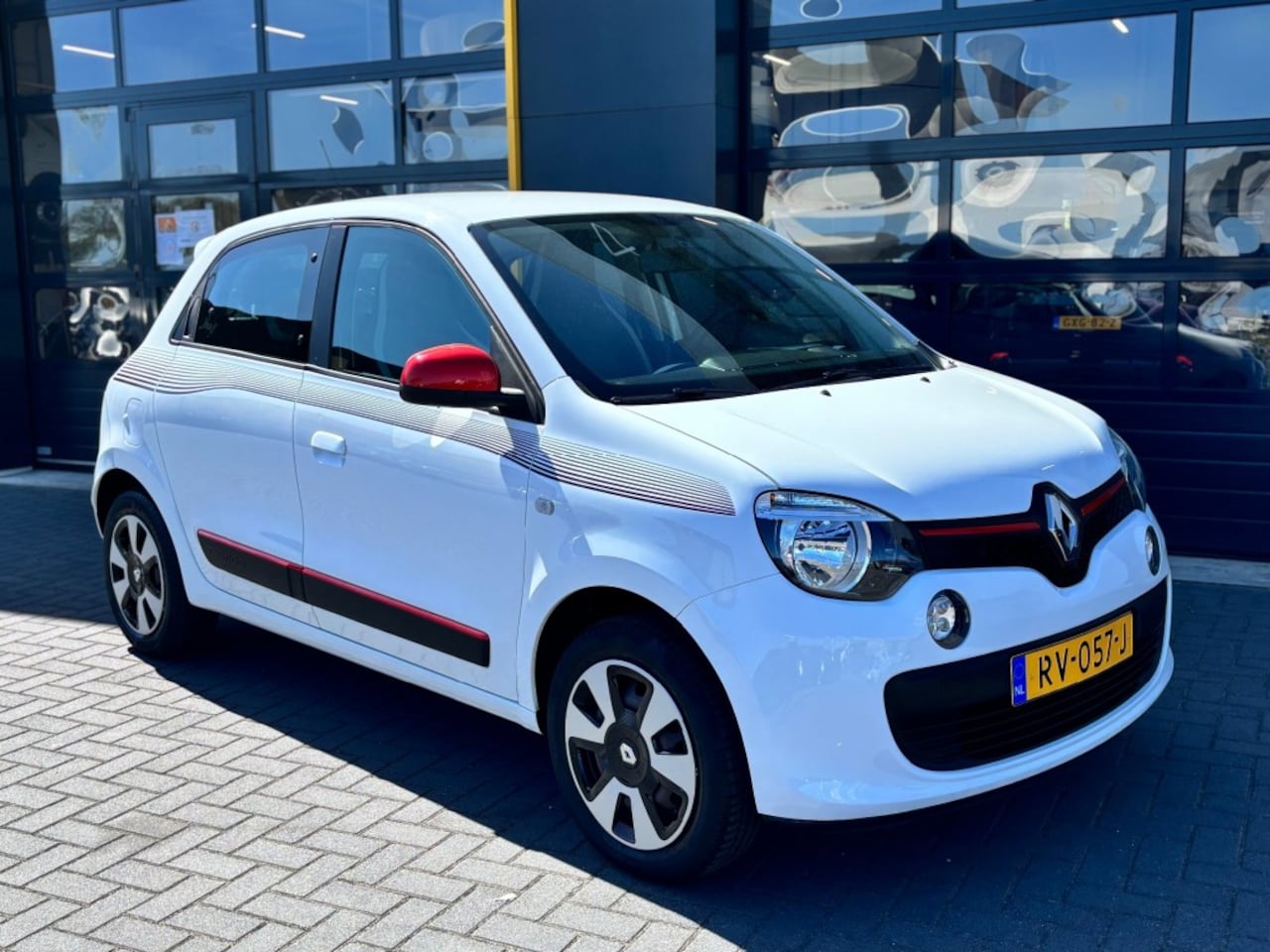 Renault Twingo - 1.0 SCe Collection 38.000 km - AutoWereld.nl