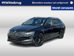 Skoda Superb Combi - 1.4 TSI 218pk iV DSG Style / Panorama dak / Beige Leder / App. Connect / Achteruitrijcamer