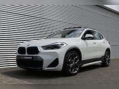 BMW X2 - xDrive25e M-Sportpakket (Pano Sportleder/Memory Carplay HarmanKardon HeadUp Keyless Full-L