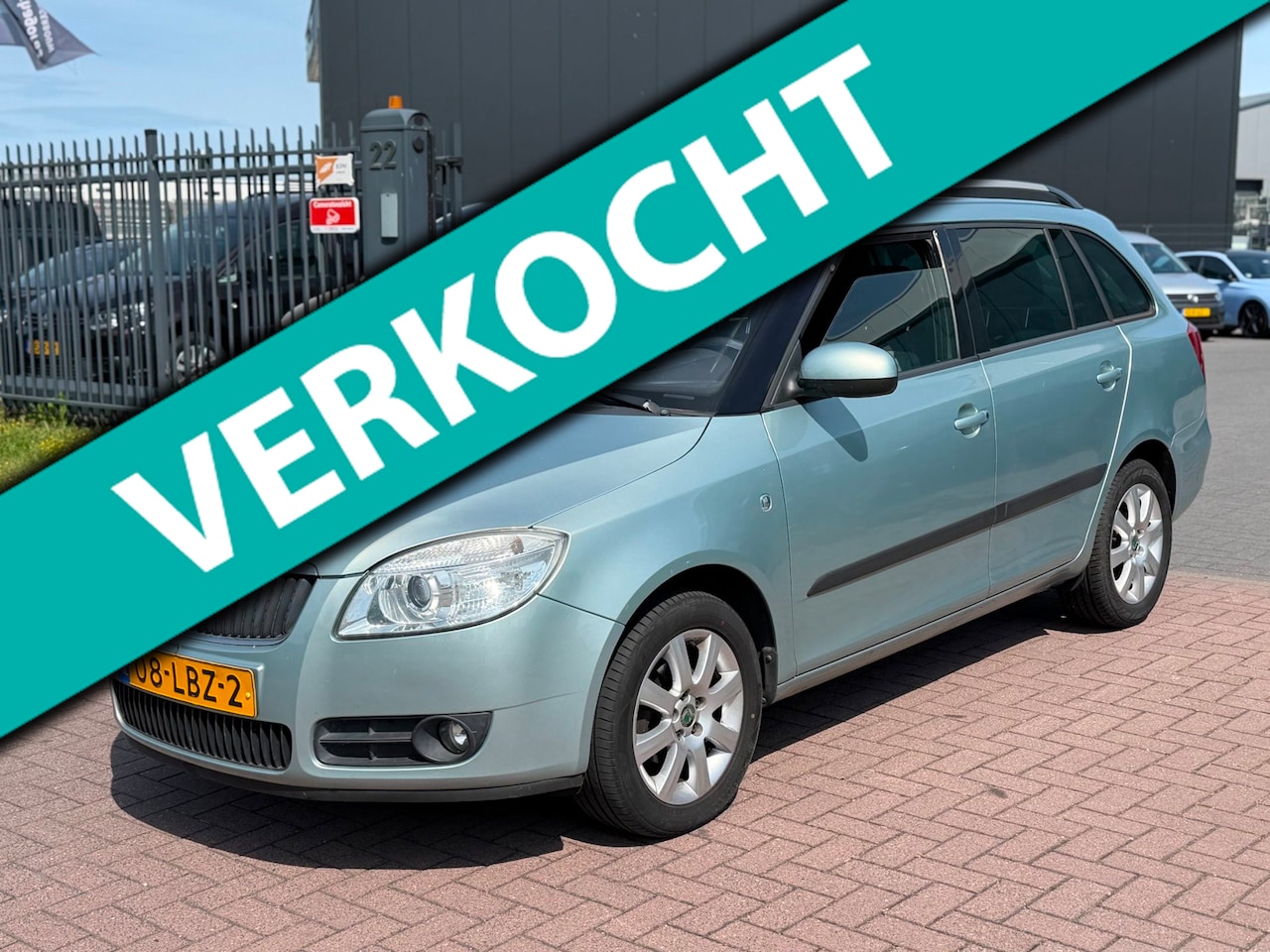Skoda Fabia Combi - 1.4-16V Sprint 2010 NAP Camera / navi / Bluetooth / Trekhaak - AutoWereld.nl
