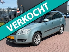 Skoda Fabia Combi - 1.4-16V Sprint 2010 NAP Camera / navi / Bluetooth / Trekhaak