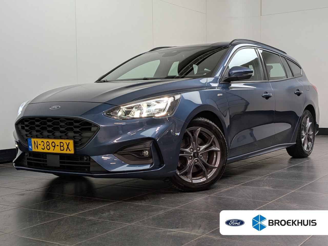 Ford Focus Wagon - 1.0 EcoBoost Hybrid ST Line Business | 1e Eigenaar! | Winterpack | Cruise Adaptive | Camer - AutoWereld.nl
