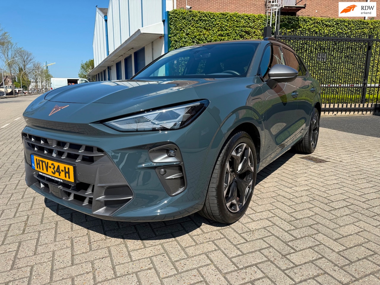 CUPRA Terramar - Terramar_150PK_1.5 TSI e-Hybrid Essential_NETTE AUTO 1.5 TSI e-Hybrid Essential - AutoWereld.nl