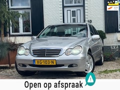 Mercedes-Benz C-klasse - 240 Elegance|Clima|PDC|Trekhaak|Cruise|Leder|