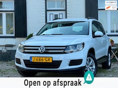 Volkswagen Tiguan - 2.0 TSI Sport&Style 4Motion|Automaat|Trekhaak|LMV|