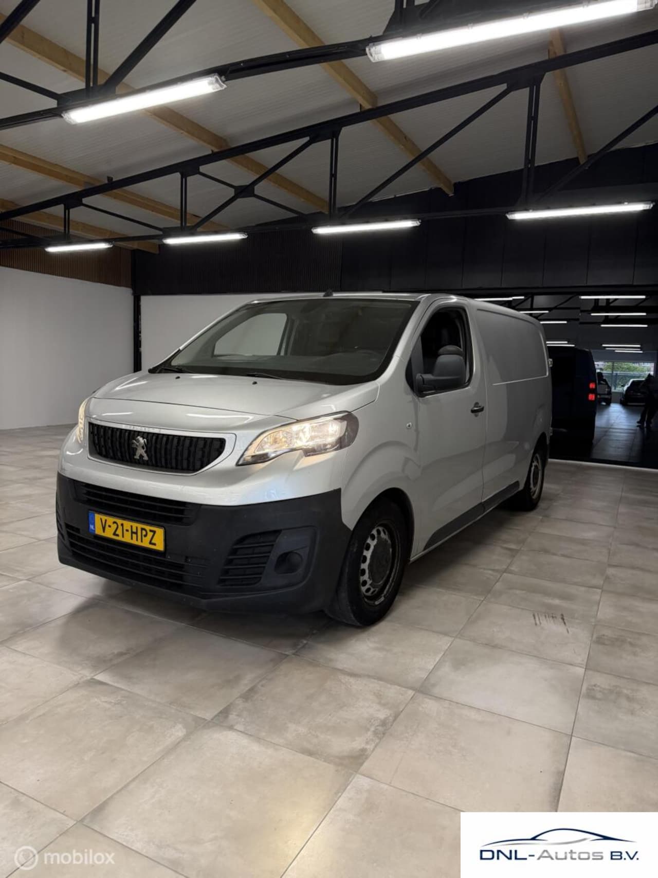 Peugeot Expert - Bestel 226S 1.6 BlueHDI 95 Premium - AutoWereld.nl
