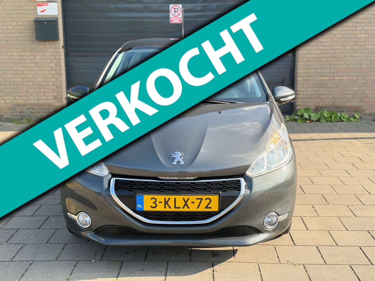 Peugeot 208 - 1.2 VTi Envy APK Navi Clima Cruise Control - AutoWereld.nl