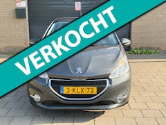 Peugeot 208 - 1.2 VTi Envy APK Navi Clima Cruise Control