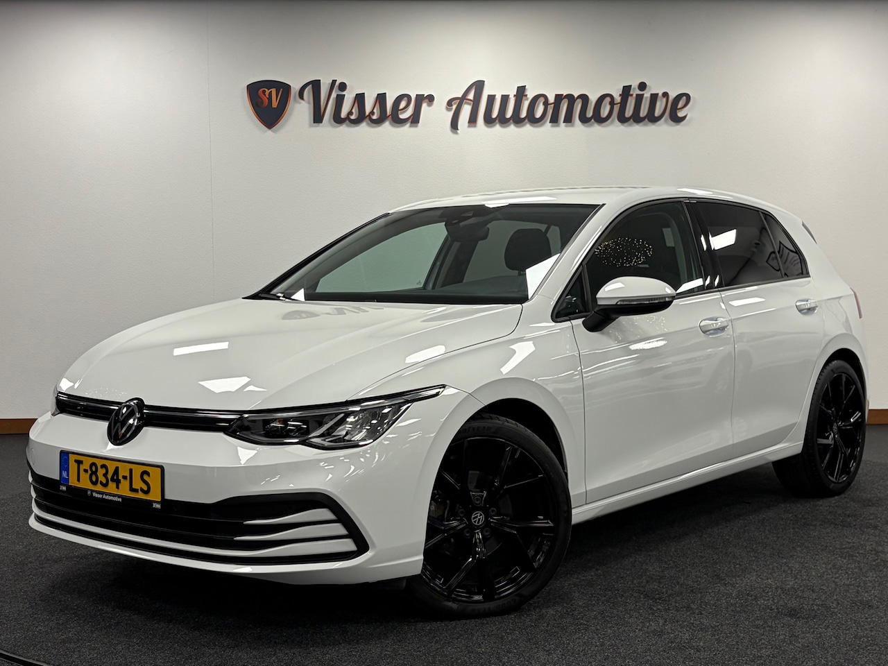 Volkswagen Golf - 1.5 eTSI Life Business*Winter-Pakket*Led*Automaat*Apple-Carplay* - AutoWereld.nl