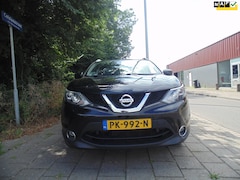 Nissan Qashqai - 1.2 Business Edition MET AIRCO NAVI Achteruitrijcamera TEKHAAK KM NAP