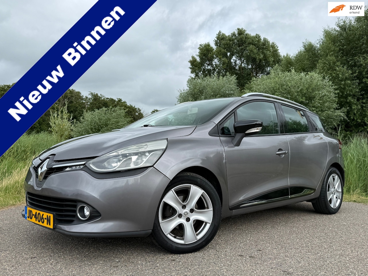 Renault Clio Estate - 0.9 TCe Night&Day / Navigatie / Airco / LM Velgen / - AutoWereld.nl