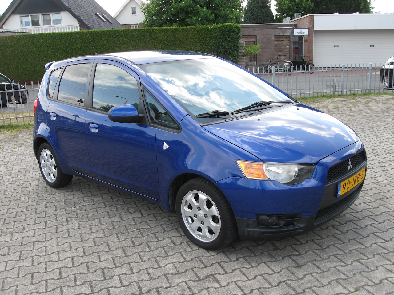 Mitsubishi Colt - 1.3 Intro Edition , 5 Drs, Airco, Trekhhaak, 189.179 km, NL Auto - AutoWereld.nl