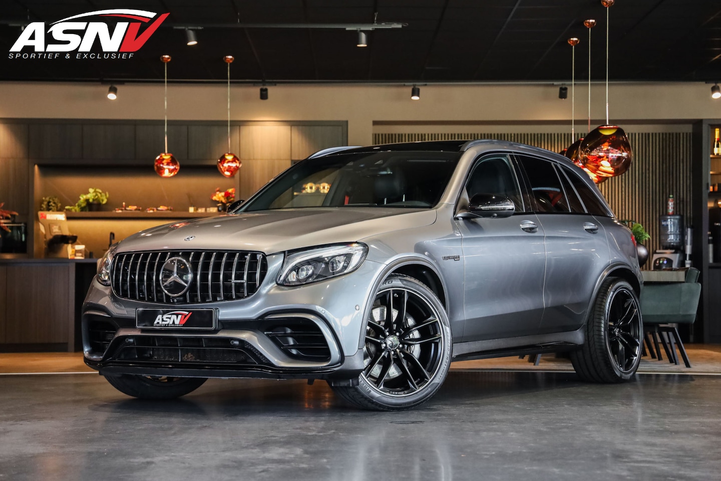 Mercedes-Benz GLC-klasse - AMG 63 4MATIC+, 476 PK, Distronic/Plus, Pano/Dak, Carbon, Sportuitlaat/AMG, Burmester, 55D - AutoWereld.nl