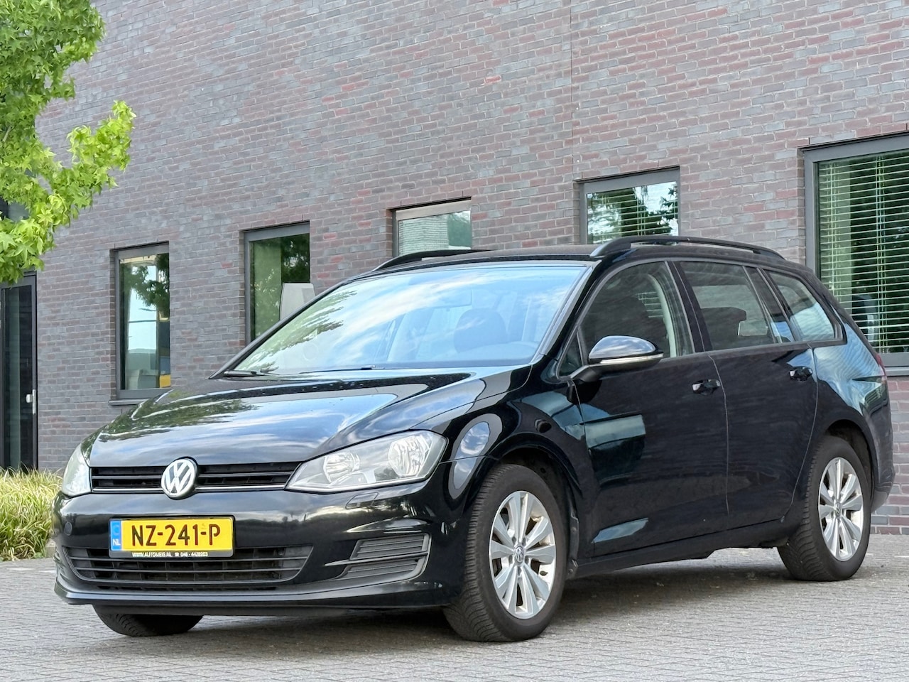 Volkswagen Golf Variant - 1.6 TDI Highline 1.6 TDI Highline - AutoWereld.nl