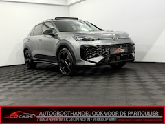 Volkswagen T-Roc - 1.5 TSI R-Line Edition Nieuwe model, Panoramadak, Camera, Iq lights, Navi, Half leder, Sto