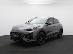 Volkswagen T-Roc - 1.5 eTSI R-Line Black Style 150PK | Pano | IQ Lights | Trekhaak | 20" | Winterpakket