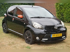 Toyota Aygo - 1.0 VVT-i Dynamic Orange