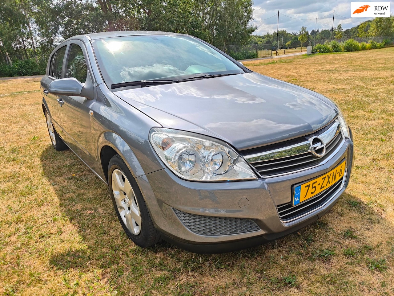 Opel Astra - 1.4 Executive 1.4 Executive ( lage kilometerstand) - AutoWereld.nl