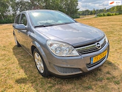 Opel Astra - 1.4 Executive ( lage kilometerstand)
