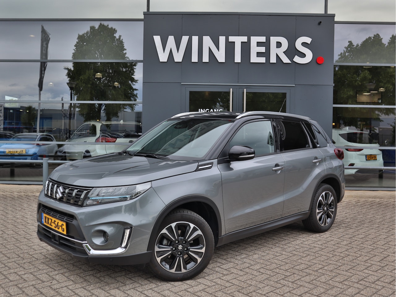 Suzuki Vitara - 1.4 Boosterjet Style Smart Hybrid AllGrip | Schuif- Kanteldak | Camera | Afn. Trekhaak | C - AutoWereld.nl