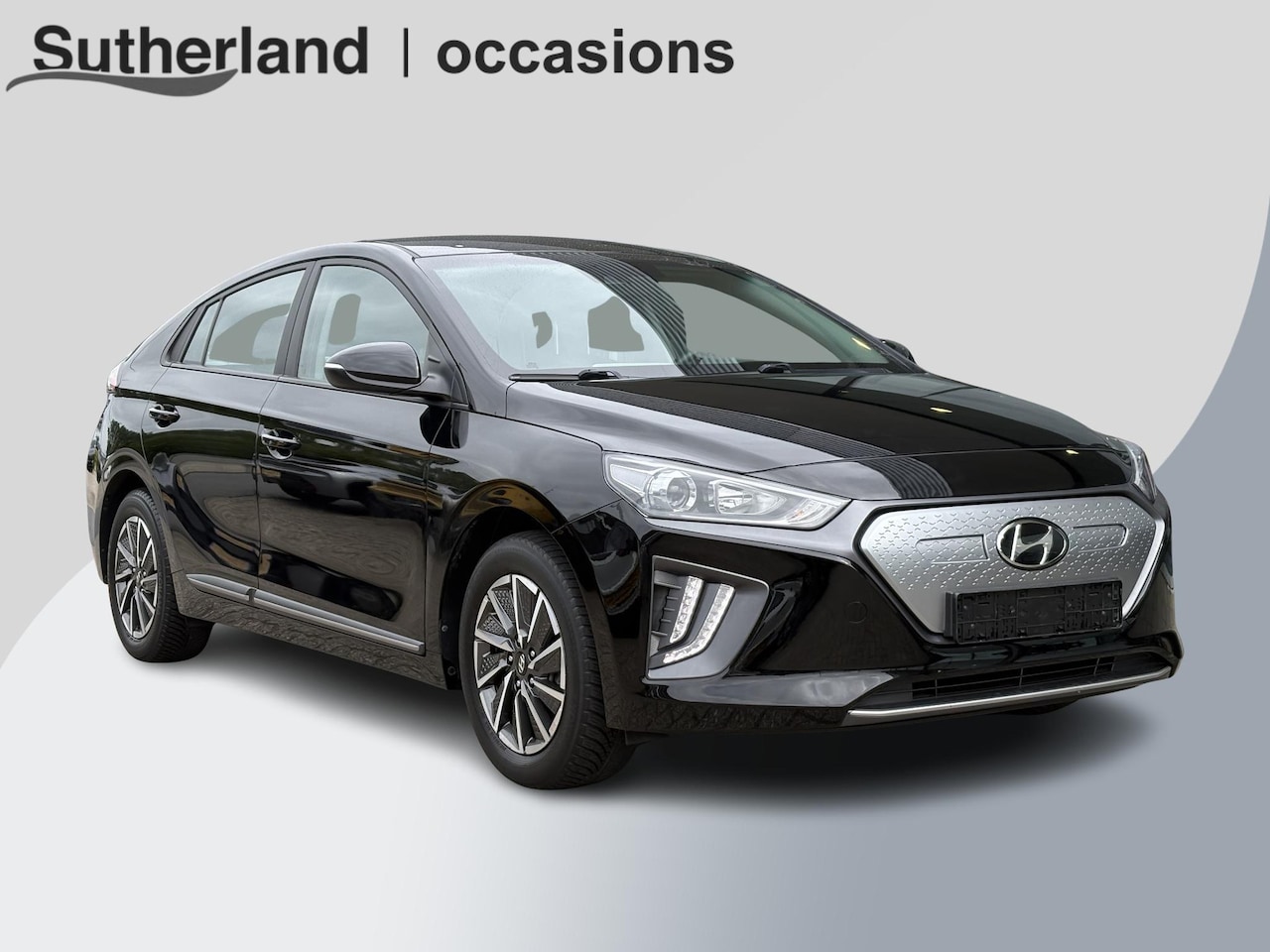 Hyundai IONIQ - i-Motion EV 38 kWh 46.300 KM | SOH 95,6% | Navigatie | Achteruitrijcamera - AutoWereld.nl