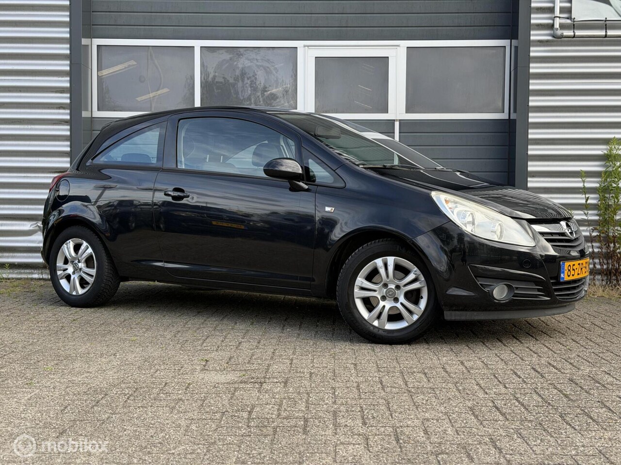 Opel Corsa - 1.4-16V Cosmo 2008|APK 07-2027|LM Velgen|Cruise| - AutoWereld.nl