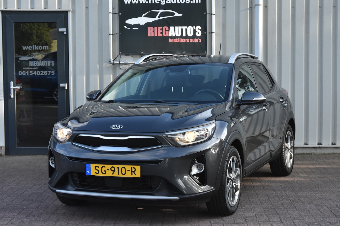 Kia Stonic - 1.0 T-GDi DynamicLine – 2018 | Navigatie | DAB+ | Origineel NL | Nette auto - AutoWereld.nl