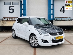 Suzuki Swift - 1.2 Exclusive ( KEYLEES+Cruis C+Stoelverwarming+5 Deur )