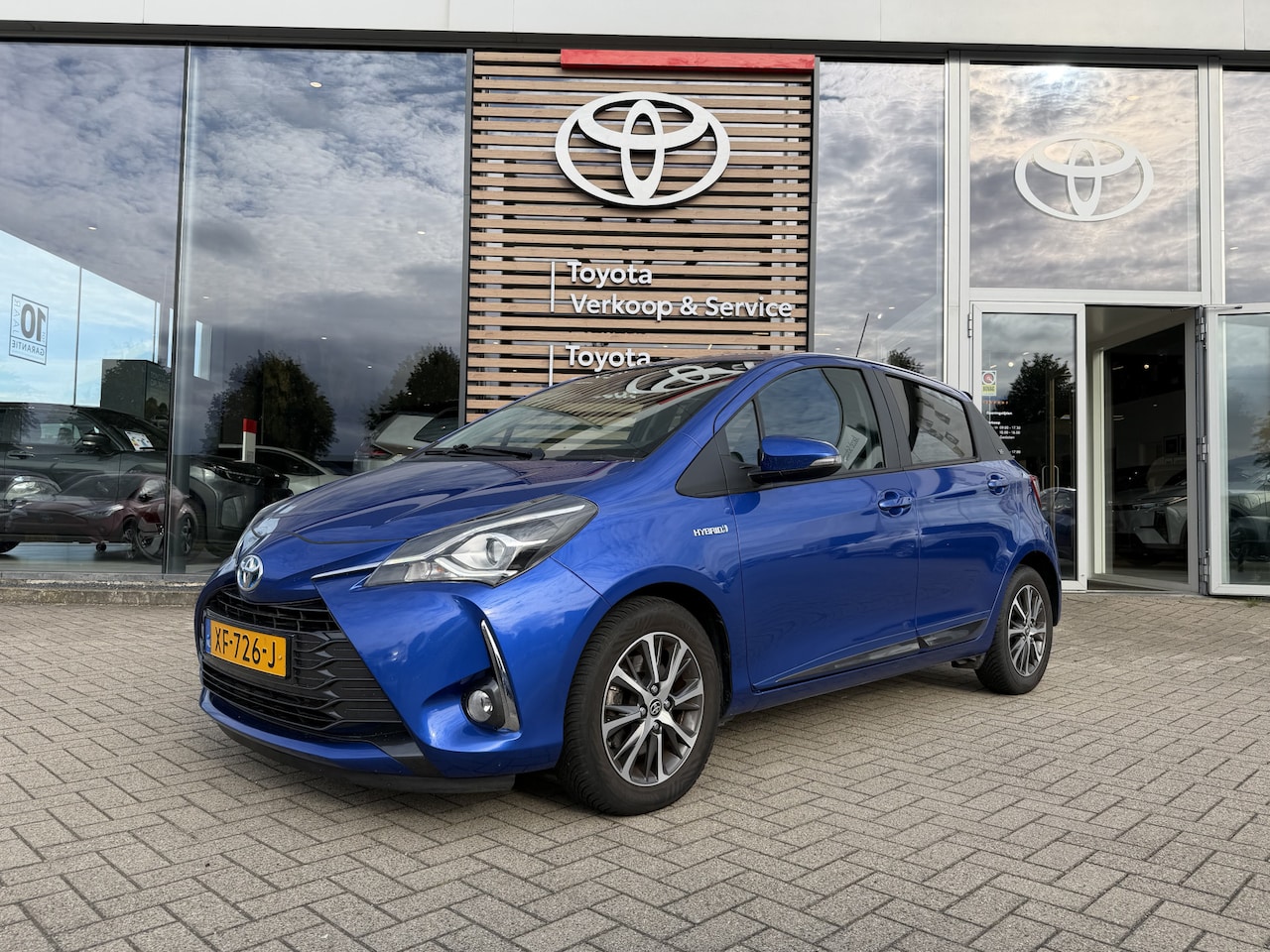 Toyota Yaris - 1.5 Hybrid Y20 Automaat 100pk | Cruise Control | Climate Control | Achteruitrijcamera | - AutoWereld.nl