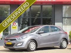 Hyundai i30 - 1.6 GDI i-Drive Cool | Airco | LED Dgrijverlichting | Radio-CD | Incl. Garantie | 2e Eigen