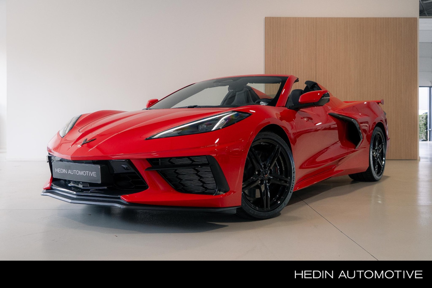 Corvette C8 - Stingray 2LT Convertible Automaat MY26 | GT1 Bucket Seats | Glossy Black wielen | Z51 Perf - AutoWereld.nl