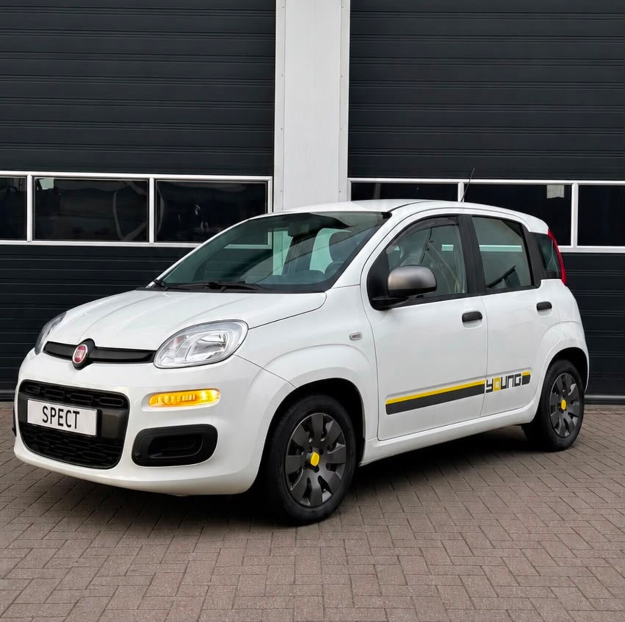 Fiat Panda - 0.9 TwinAir Young |NAP|Airco|Elekt ramen|Bleutooth|APK| - AutoWereld.nl