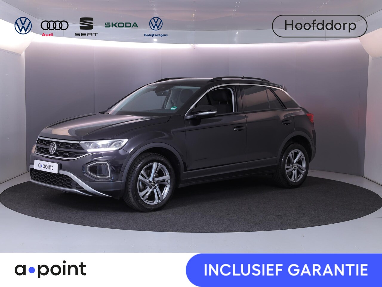 Volkswagen T-Roc - 1.0 TSI Life 75 Edition 110pk 6bak| Navi| 17'LM-velgen| Camera - AutoWereld.nl