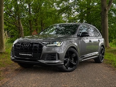 Audi Q7 - 55 TFSI e quattro|SLine|Panorama|NightVis|22"|Trekhaak|Dealer
