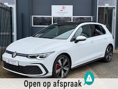 Volkswagen Golf - 1.4 eHybrid GTE 245 pk IQ LIGHT PANO HUD SFEER CARPLAY