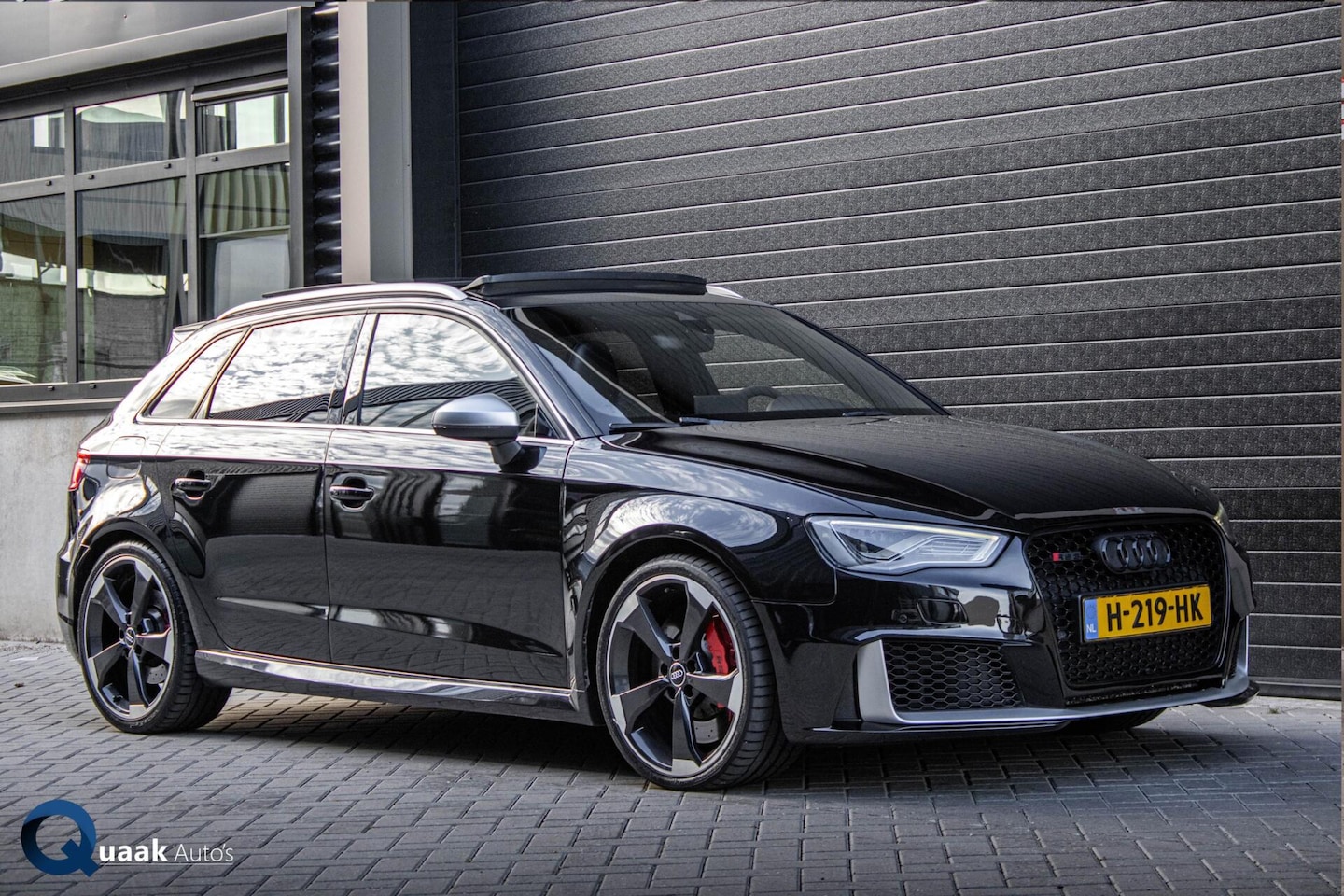 Audi RS3 - 2.5 TFSI Quattro | PANO | LED | SCHAALSTOELEN | B&O | ROTOR | 5-CILINDER - AutoWereld.nl