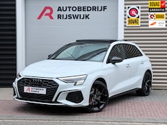 Audi A3 Sportback - 45 TFSI e S edition Competition Pano/Sfeer/Camera