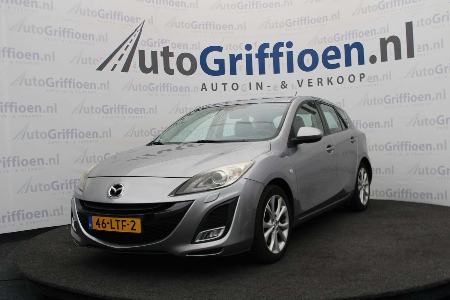 Mazda 3 - 2.0 DiSi GT-M nette 5-deurs met leer - AutoWereld.nl