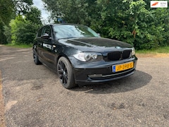 BMW 1-serie - 116i High Executive | Climate| Stoelverwarming
