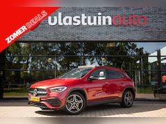 Mercedes-Benz GLA-Klasse - 250 e Business Solution AMG Limited , Panoramadak, Trekhaak, Sfeerverlichting,