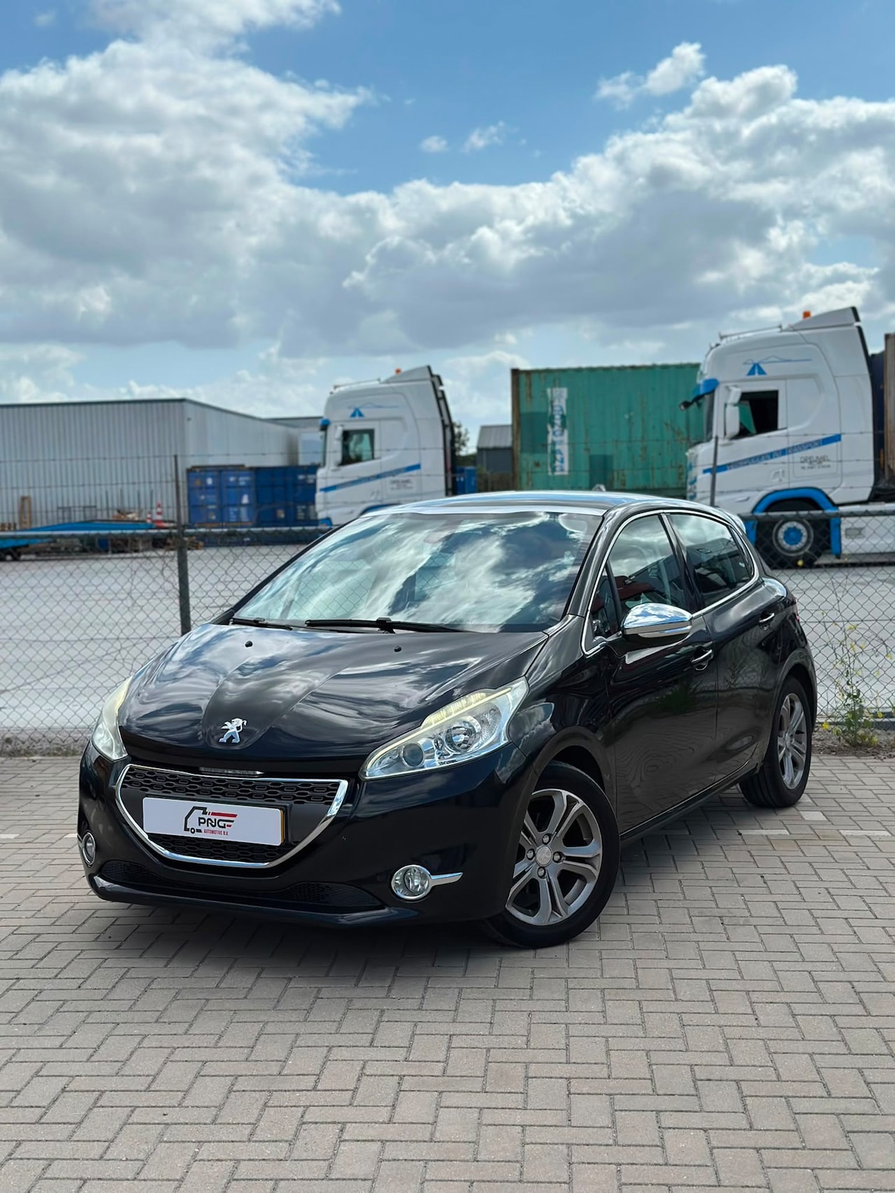 Peugeot 208 - 1.6 VTi Allure AIRCO - CARPLAY - PANORAMA - AutoWereld.nl