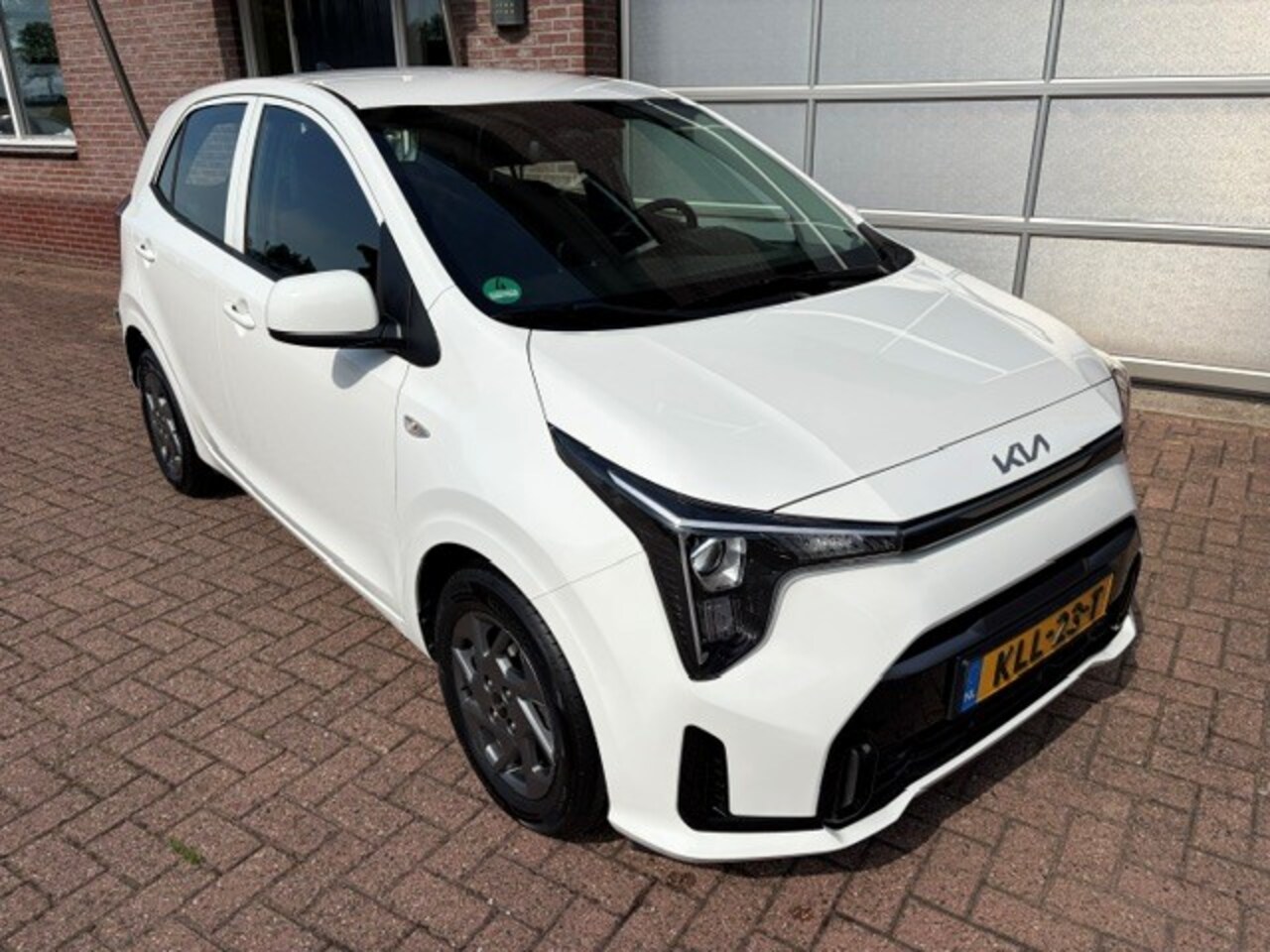 Kia Picanto - 1.0 DPI DynamicPlusLine Navi / Camera Verwarmde stoelen-stuurwiel - AutoWereld.nl