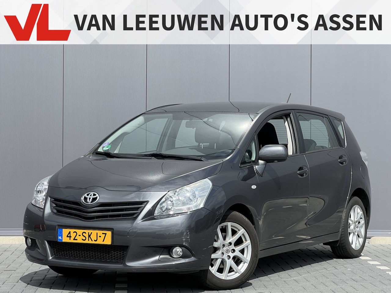 Toyota Verso - 1.8 VVT-i Business | Cruise | Navi | Pano | - AutoWereld.nl